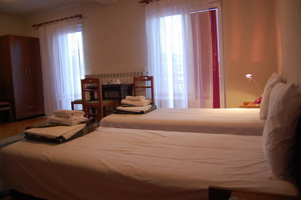 Hotel Montenegro สตรูกา ภายนอก รูปภาพ
